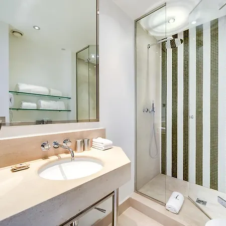 Hotel Le A Paris