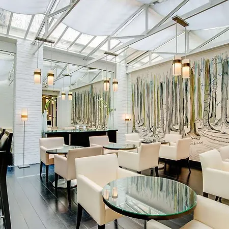 Le A Hotel