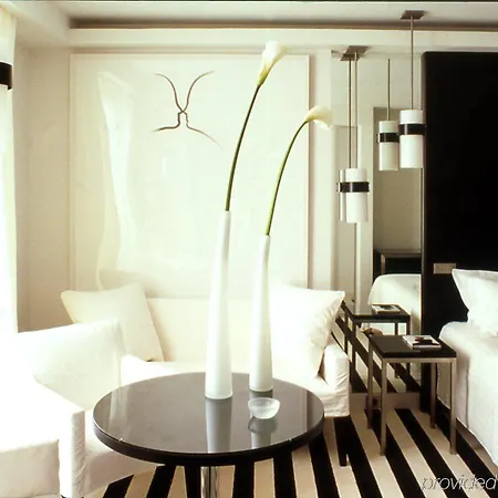 Le A Hotel 4*