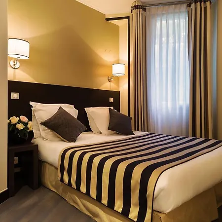 Le A 4* Paris