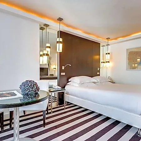 Hotel Le A - Champs-elysées Parigi