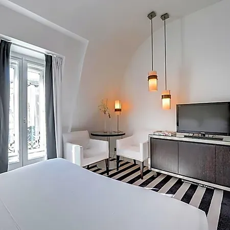 Le A - Champs-elysées Hotel 4*