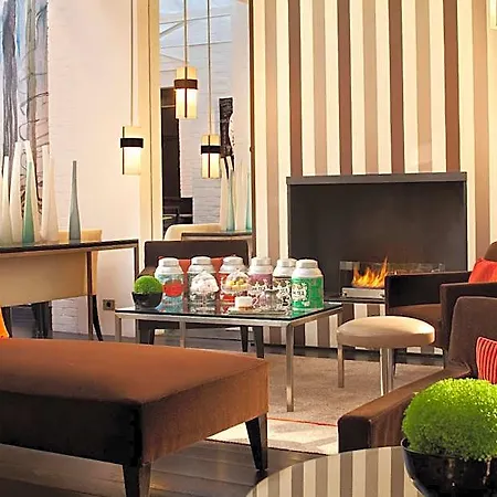 Le A - Champs-elysées Hotel Parigi