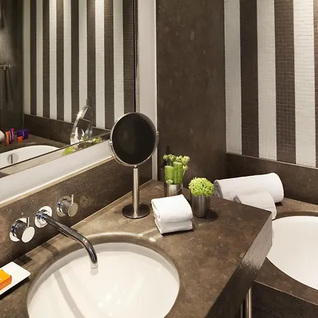 Hotel Le A - Champs-elysees 4*