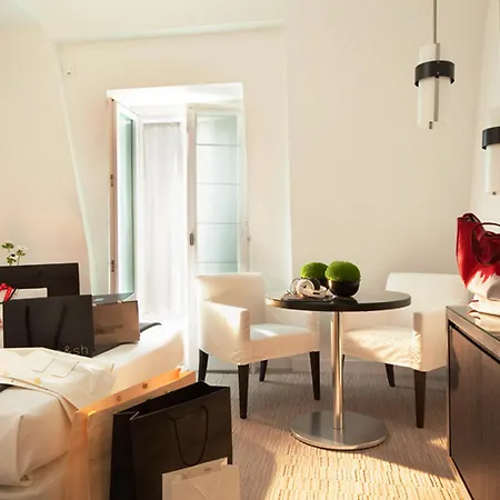 Le A - Champs-elysees Hotel Parijs