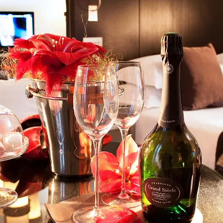 Le A - Champs-elysees Hotel
