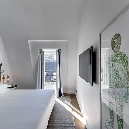 Le A - Champs-elysees Hotel 4*