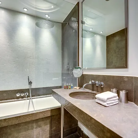Le A - Champs-elysees Hotel