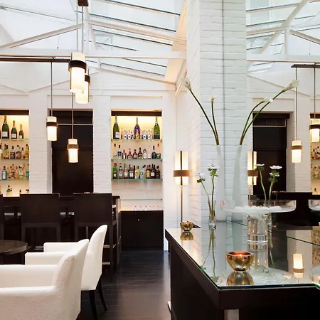 Hotel Le A - Champs-elysees 4*