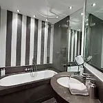 Le A Hotel Paris