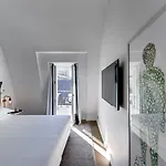 Le A Hotel 4*