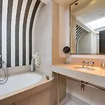 Le A Hotel 4*